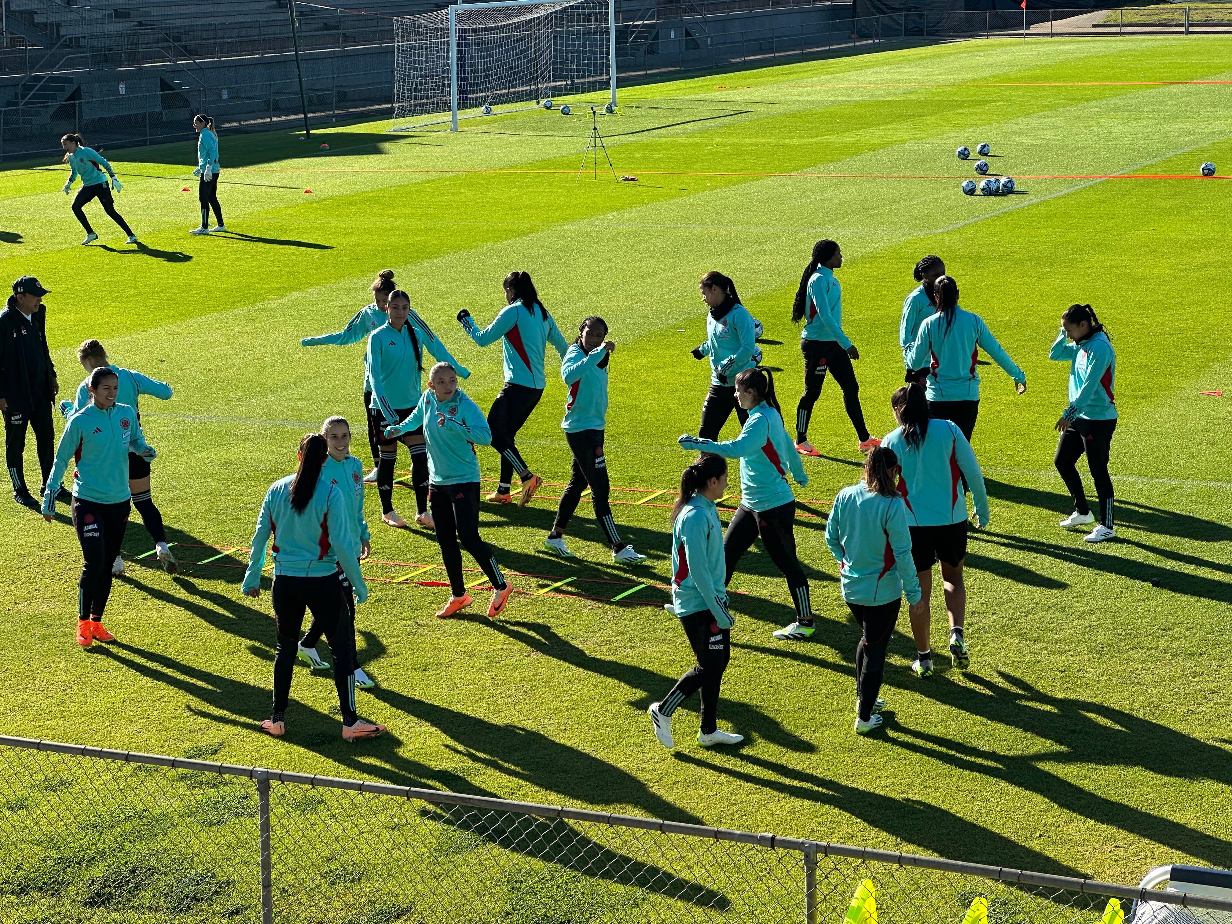 Sin Jorelyn Carabalí y Mónica Ramos: así se entrenó la Selección Colombia en Sydney. 19 de julio 2023. Foto: W Radio.