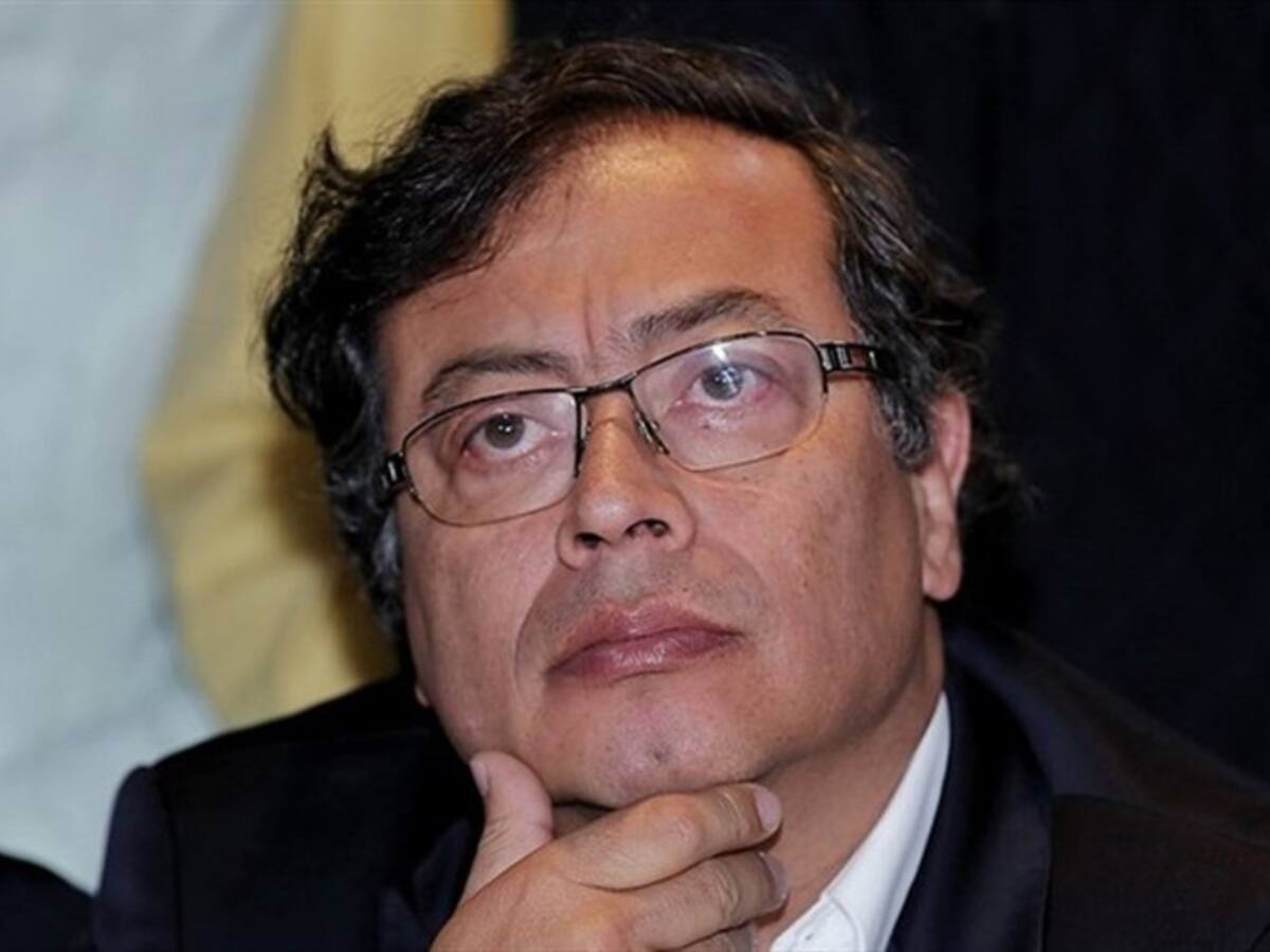 Consejo de Estado deja en firme millonaria multa a Gustavo Petro