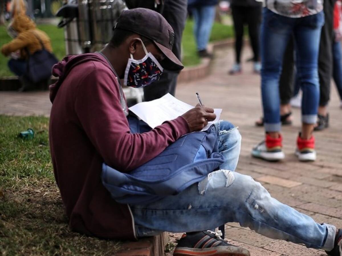 Gobierno firmó convenio para facilitar inclusión de venezolanos en el mercado laboral