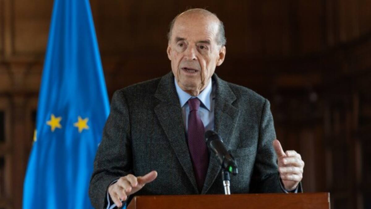 Contraloría abriría proceso contra Leyva si no responde información sobre pasaportes