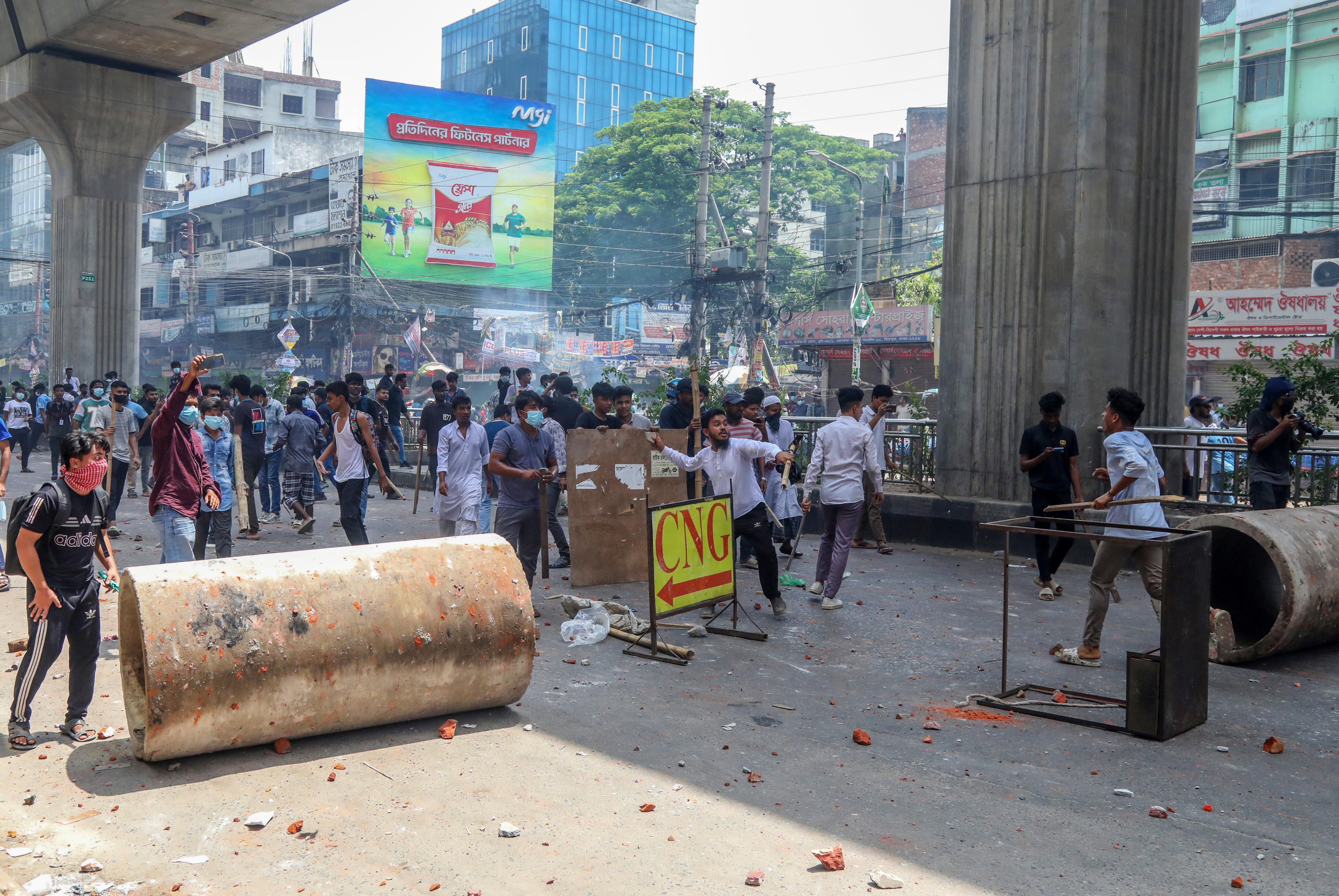 Protestas en Banglades. I Foto: EFE/EPA/MONIRUL ALAM.