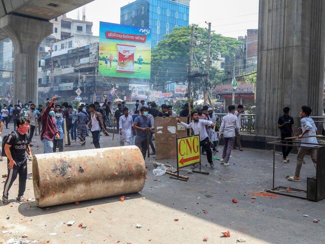 Protestas en Banglades. I Foto: EFE/EPA/MONIRUL ALAM.
