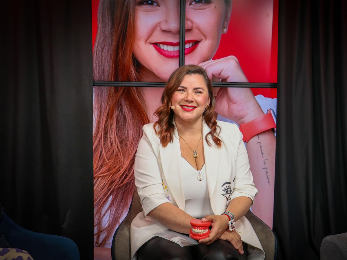 “El paciente debe estar totalmente sano para trabajar en lo estético”: odontóloga María José Riveros