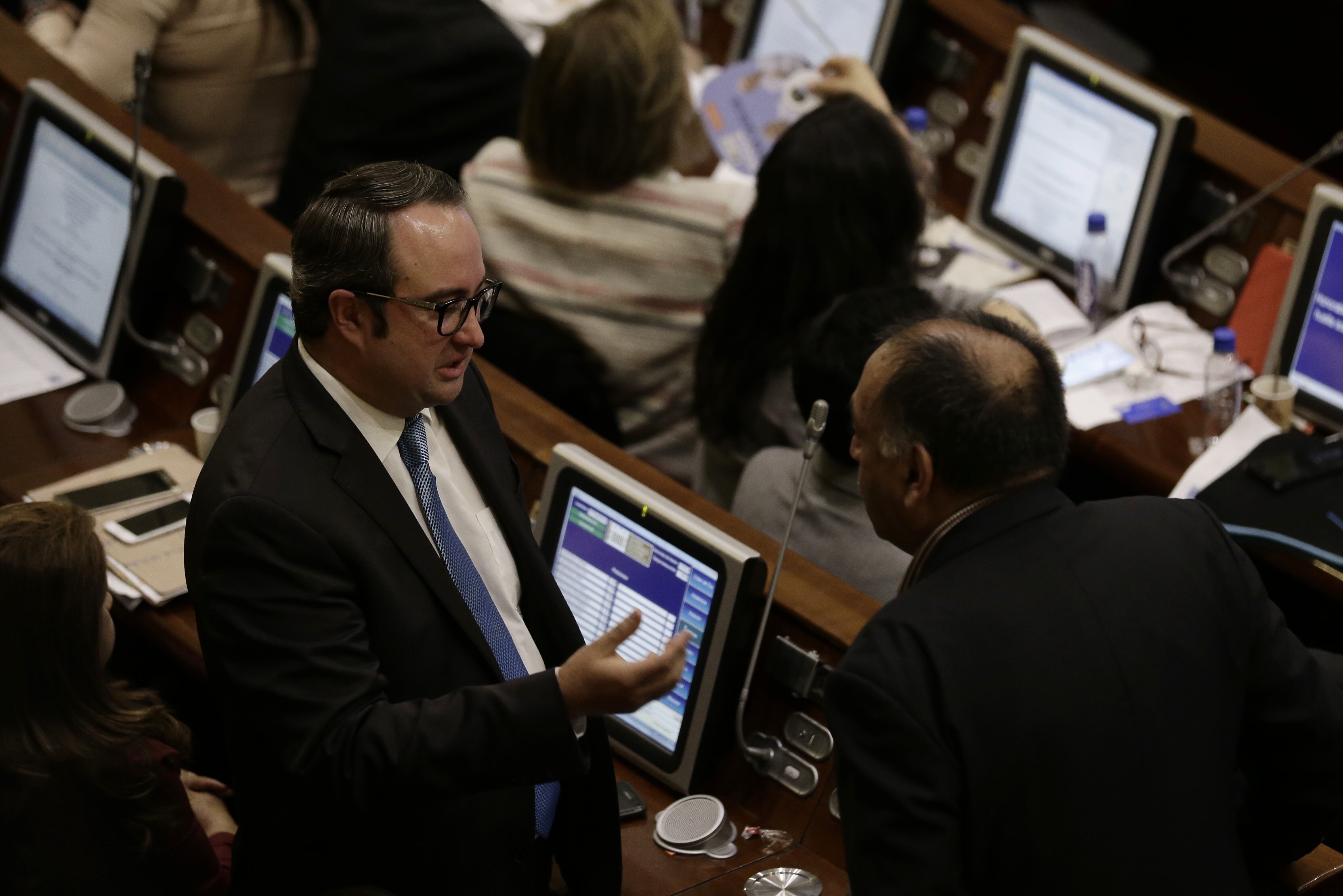 Bogotá, 9 de abril de 2018 . En el Congreso de la República se conmemoró el día de las víctimas con una sesión conjunta de Senado y Cámara de Representantes. En la foto: Ciro Alejandro Ramírez, representante a la cámara. (Colprensa - Sofía Toscano)