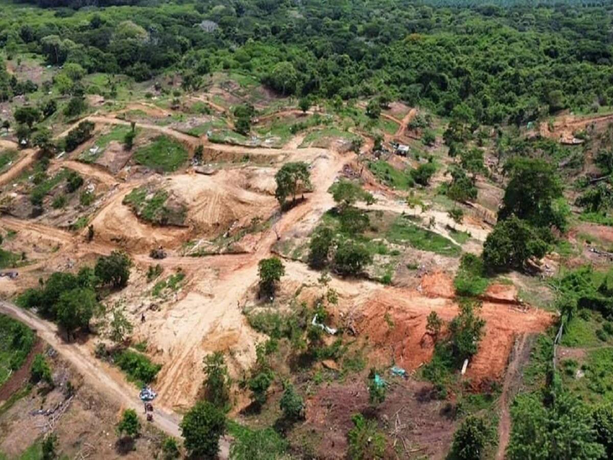 De forma pacífica fueron desalojados los predios de un colegio en Lorica, Córdoba