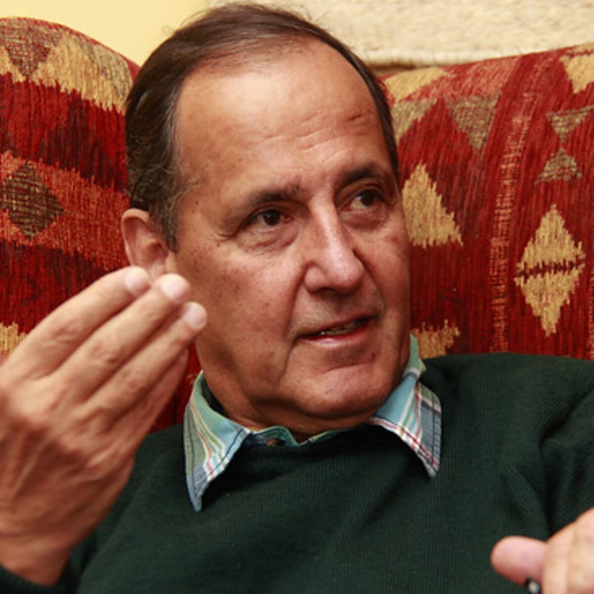 Es una equivocada propuesta desde el punto de vista fiscal: exministro Juan Camilo Restrepo sobre eliminación del IVA