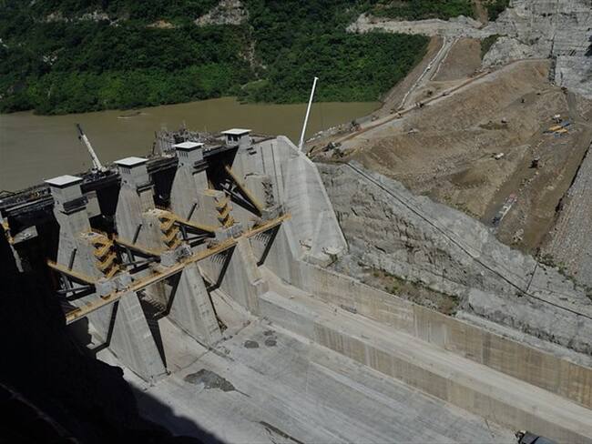 La Compuerta 1 de casa de máquinas de Hidroituango cerrará en las próximas horas. Foto: Agencia EFE