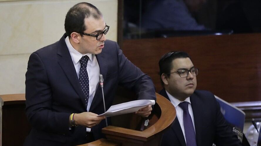 Centro Democrático pide la renuncia del gerente de EPM. Foto: Colprensa