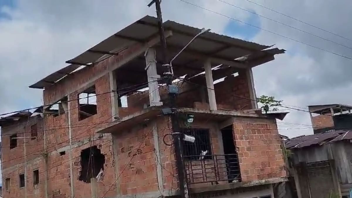 Ataque con explosivo en Timbiquí, Cauca, afectó más de 100 viviendas