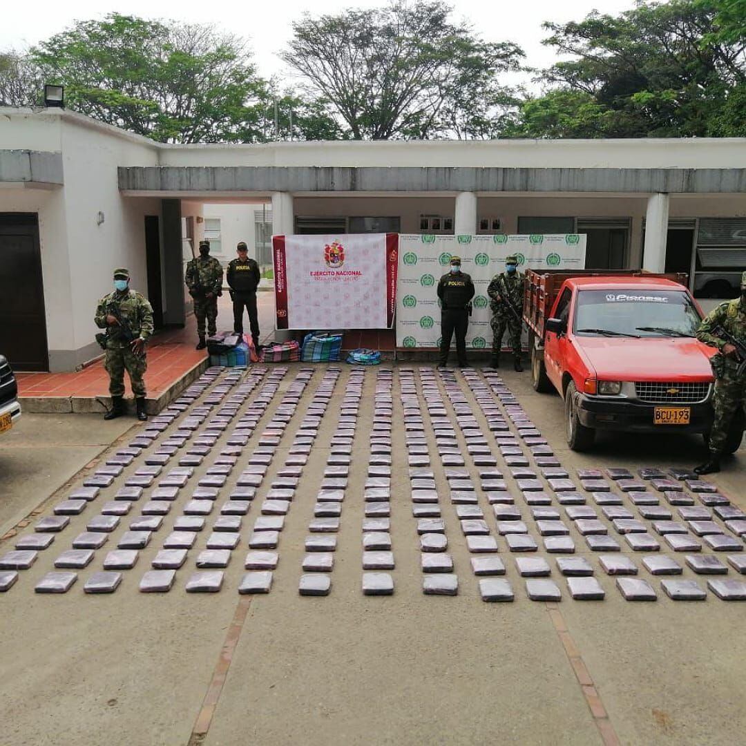El alucinógeno fue decomisado en las carreteras de los municipios de Santander de Quilichao, Buenos Aires y Caldono. Crédito: Ejército.