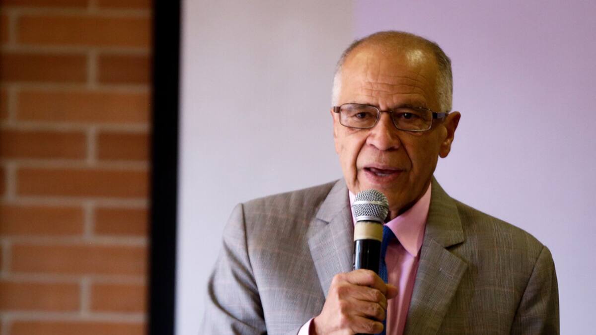 “¿Qué diablos quieren hacer?”: la pregunta de Alfonso Gómez Méndez sobre la constituyente