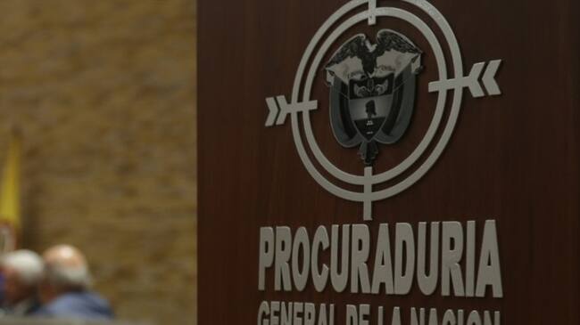 El ente de control aseveró que este hombre desdibujó la misión de un educador . Foto: Colprensa