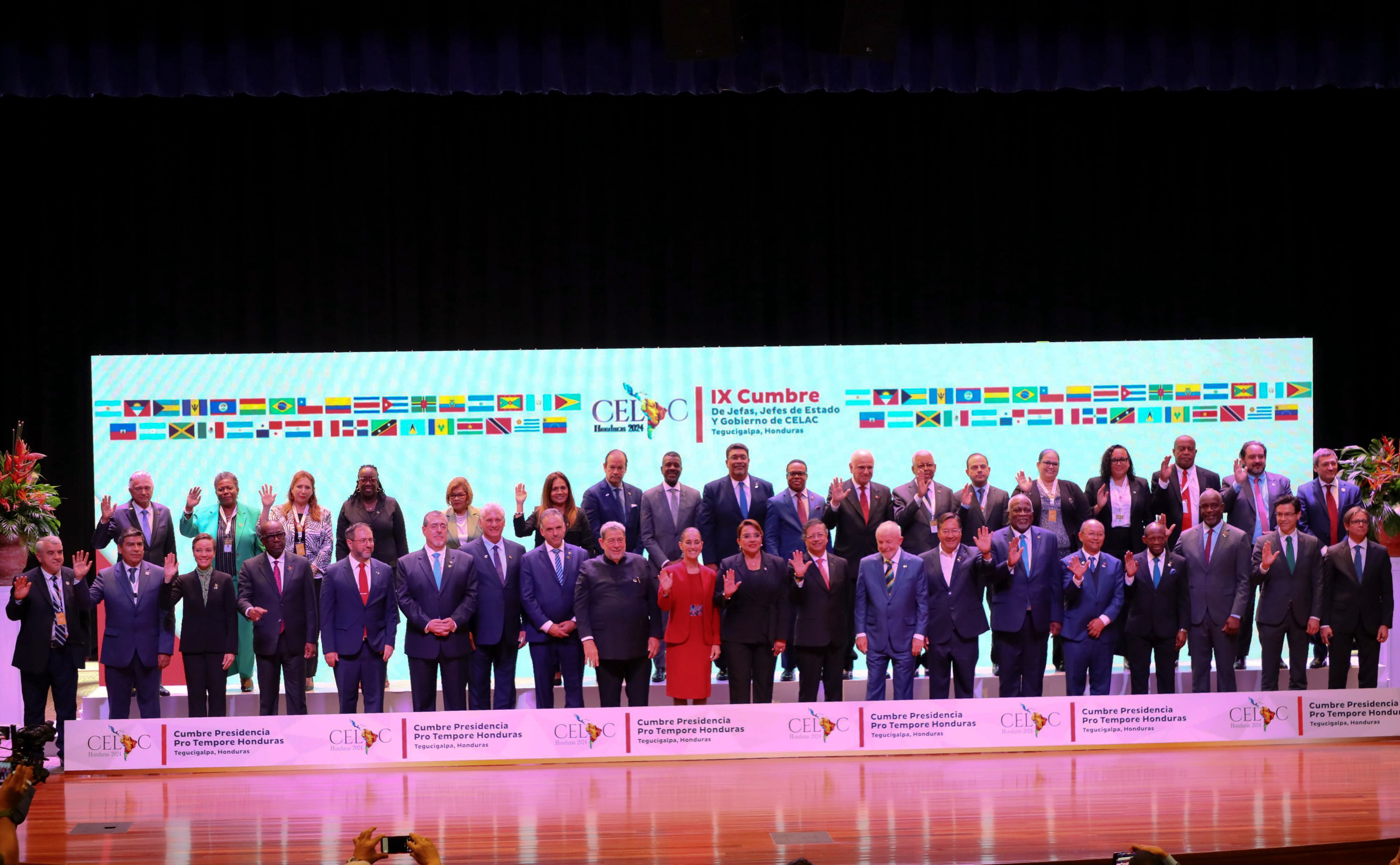 IX Cumbre de Jefes de Estado y de Gobierno de la Comunidad de Estados Latinoamericanos y Caribeños (Celac), en Tegucigalpa (Honduras) Foto: EFE/ Celac