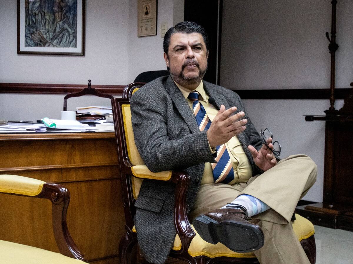 Decomisan más de dos toneladas de cocaína en un semisumergible en Pacífico de Costa Rica