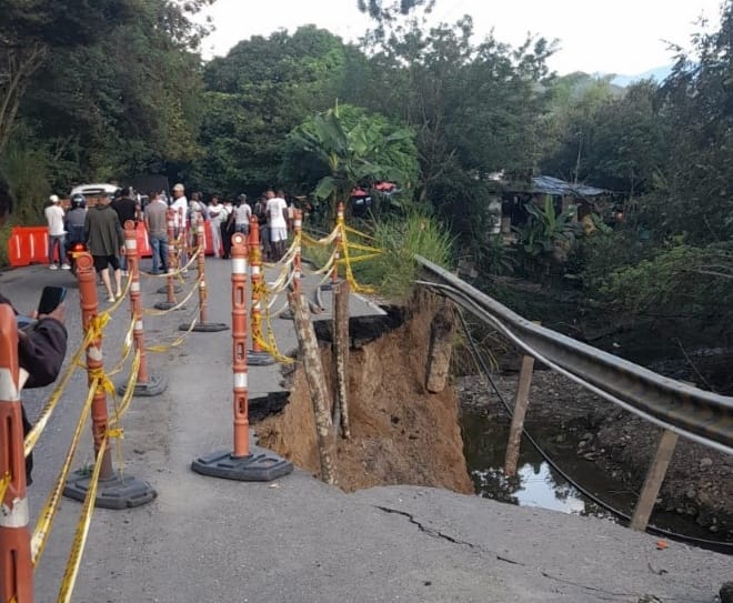 La pérdida de la banca afecta la movilidad de las comunidades. Crédito: Red de Apoyo Cauca.