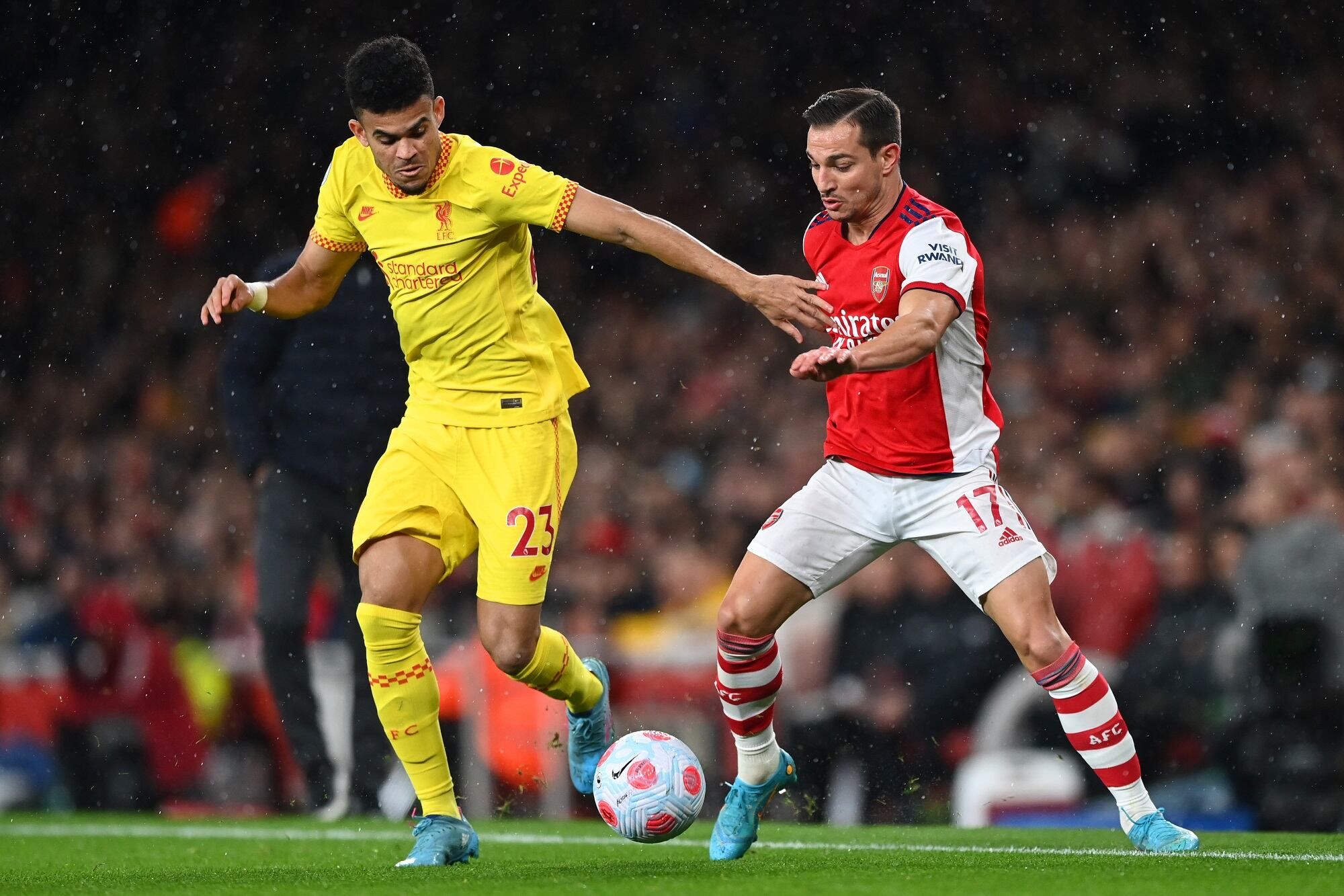 Luis Díaz en el juego entre Liverpool y Arsenal por Premier League (Photo by Shaun Botterill/Getty Images)