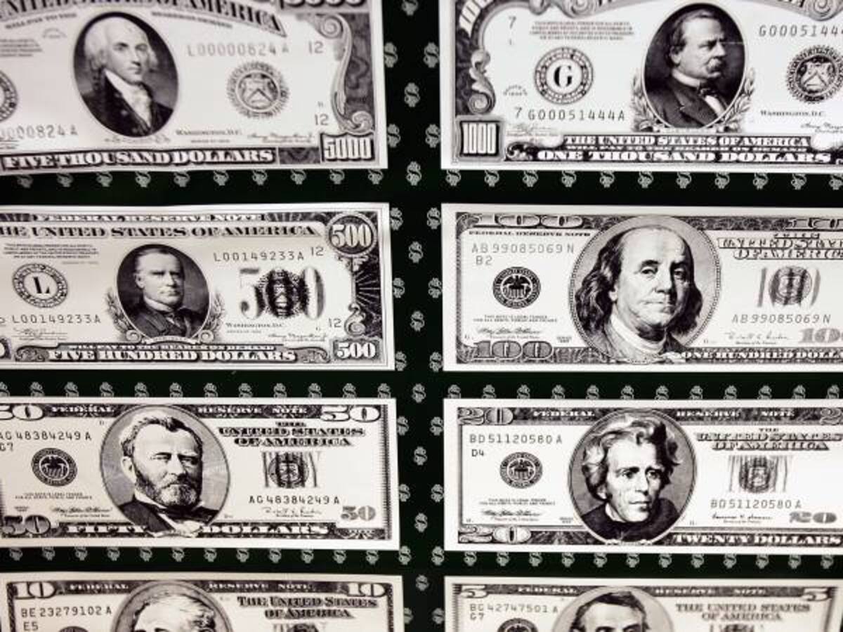 El dólar subió $100 en un día y volvió a cerrar en promedio por encima de $5.000