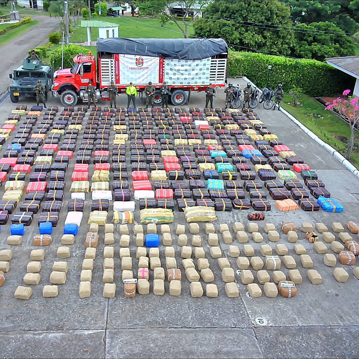 Ejército Nacional incautó más de 8.6 toneladas de marihuana en el departamento del Huila