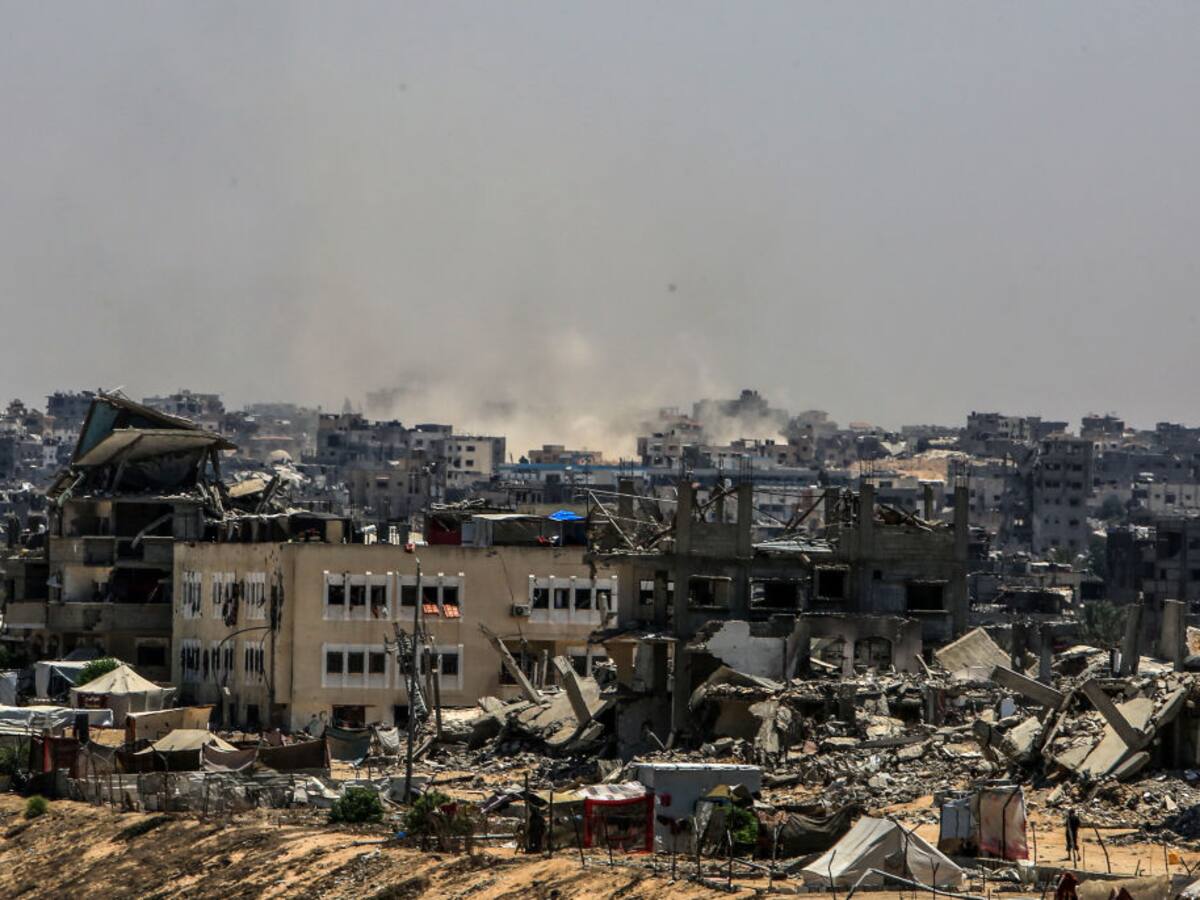 Al menos 30 muertos en ataque de Israel a un hospital de campaña en el centro de Gaza