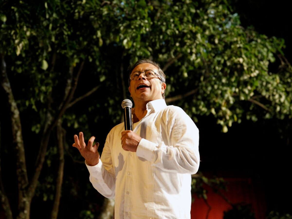 Gustavo Petro devolvió hoja de vida de candidato liberal a MinVivienda