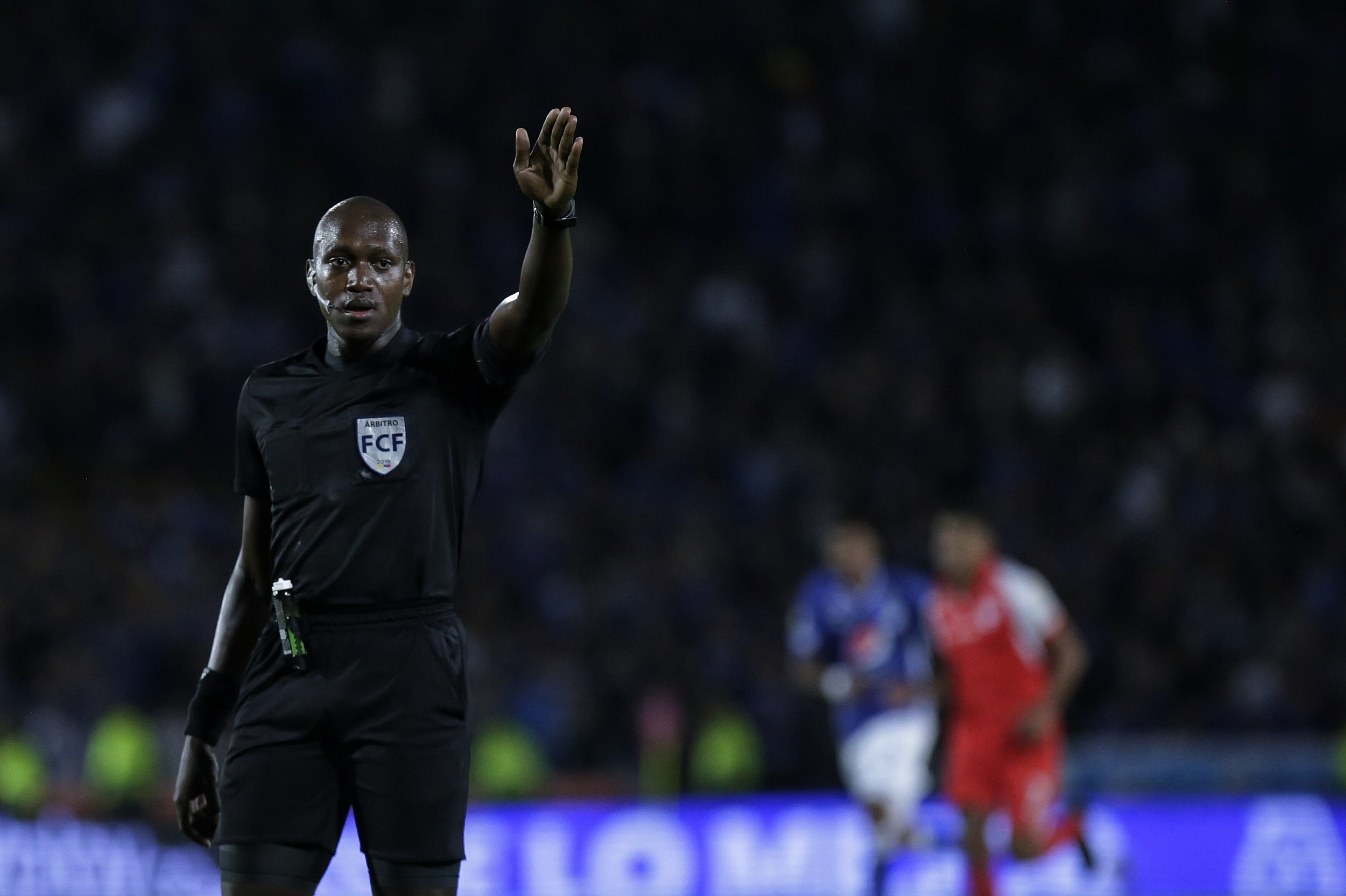 Árbitro John Hinestroza del FPC