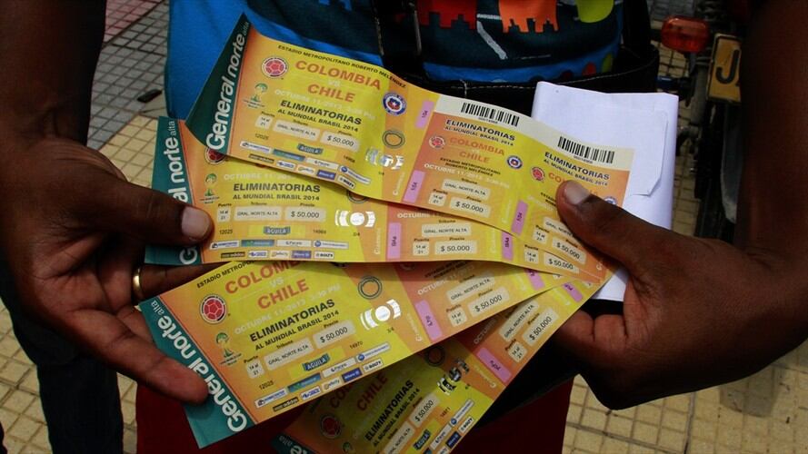 La FCF fue multada de manera conjunta por $18.300 millones. Foto: Colprensa