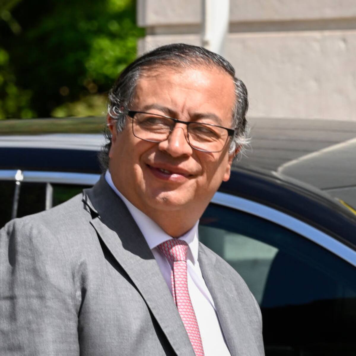 Petro aplaude el inicio del proceso de paz con el Frente Comuneros en Nariño