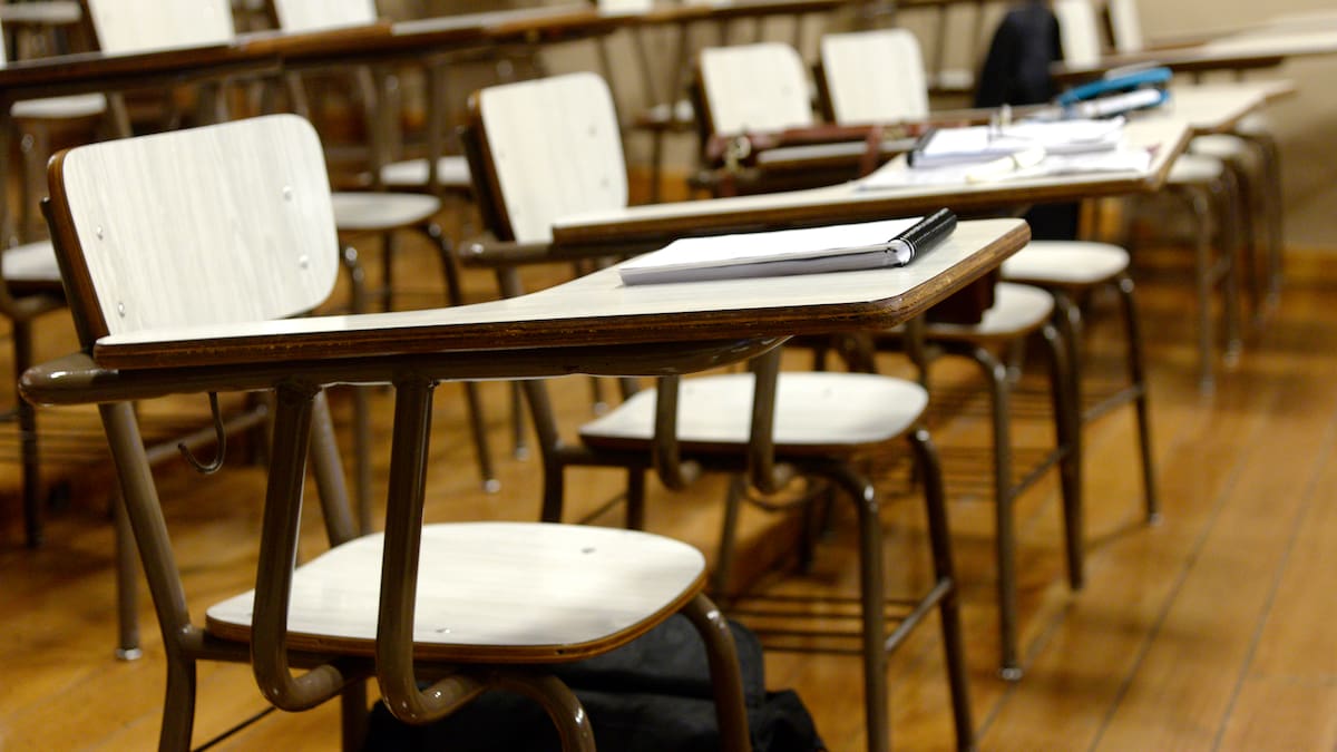 Gobierno modifica jornada escolar y laboral de docentes en colegios públicos