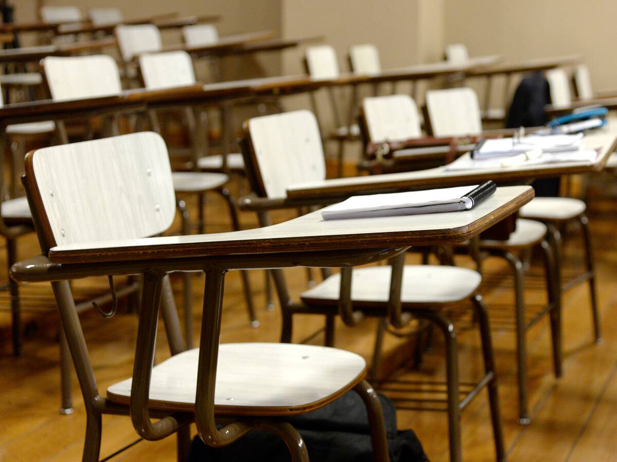 Gobierno modifica jornada escolar y laboral de docentes en colegios públicos