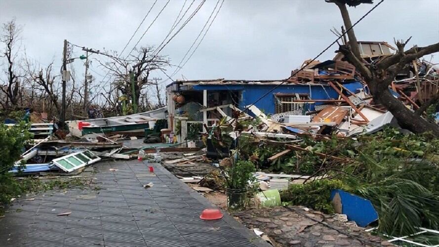Ya se han techado 98 casas que tenían afectaciones leves y contaban con las condiciones para hacerlo. Foto: Colprensa / THE ARCHIPIÉLAGO PRESS