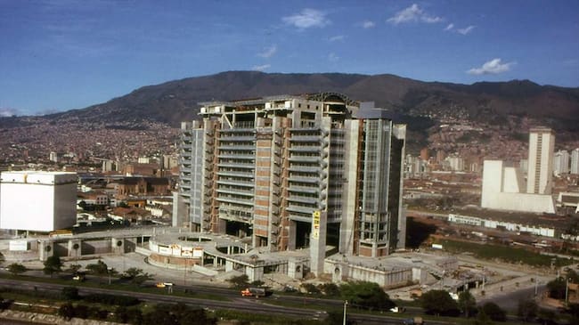 Entidades financieras locales e internacionales han suspendido relaciones comerciales con EPM. Foto: https://www.epm.com.co/site/