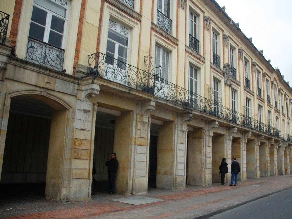 Alcaldía responde denuncias por falta de bonos a personas discapacitadas