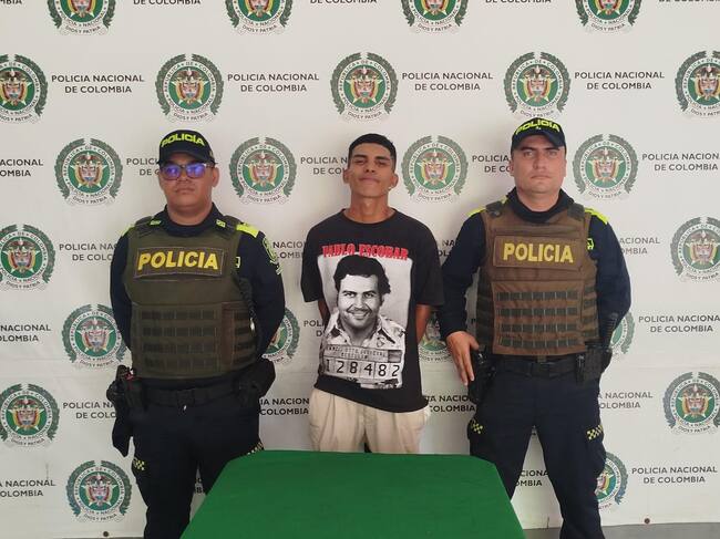 Alias 'El Menor', capturado agrediendo a su pareja sentimental en Barranquilla. Foto: Policía MeBar