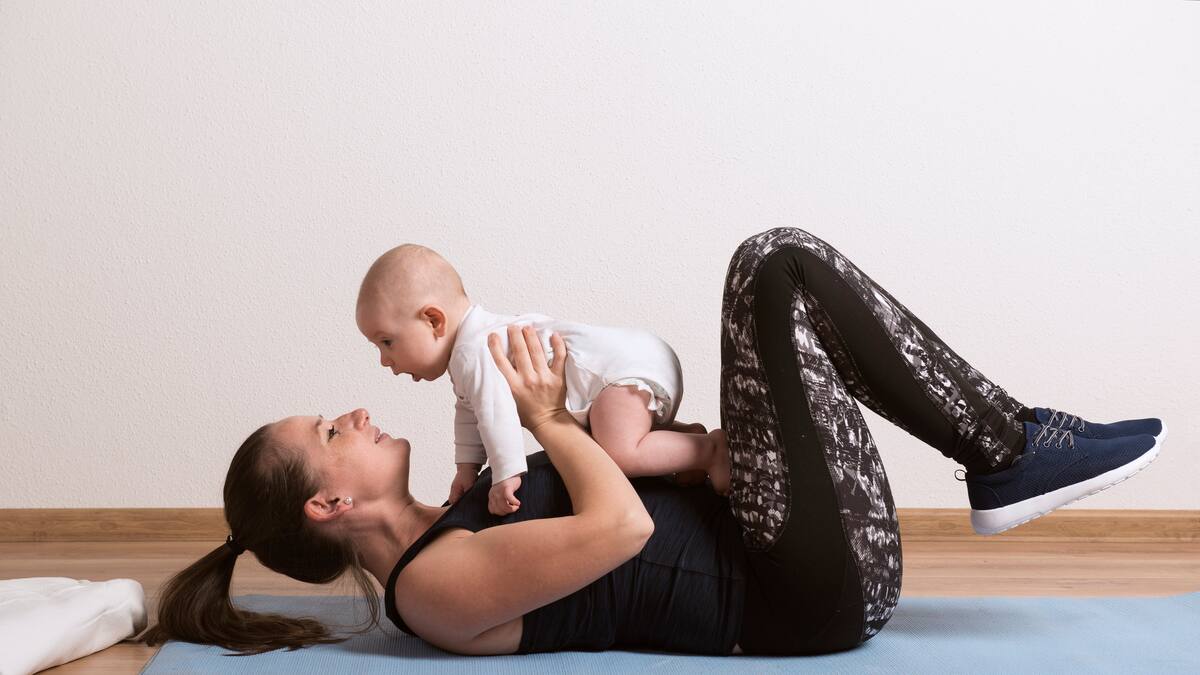 Entrenador habló de los beneficios del ejercicio para las mujeres durante el postparto