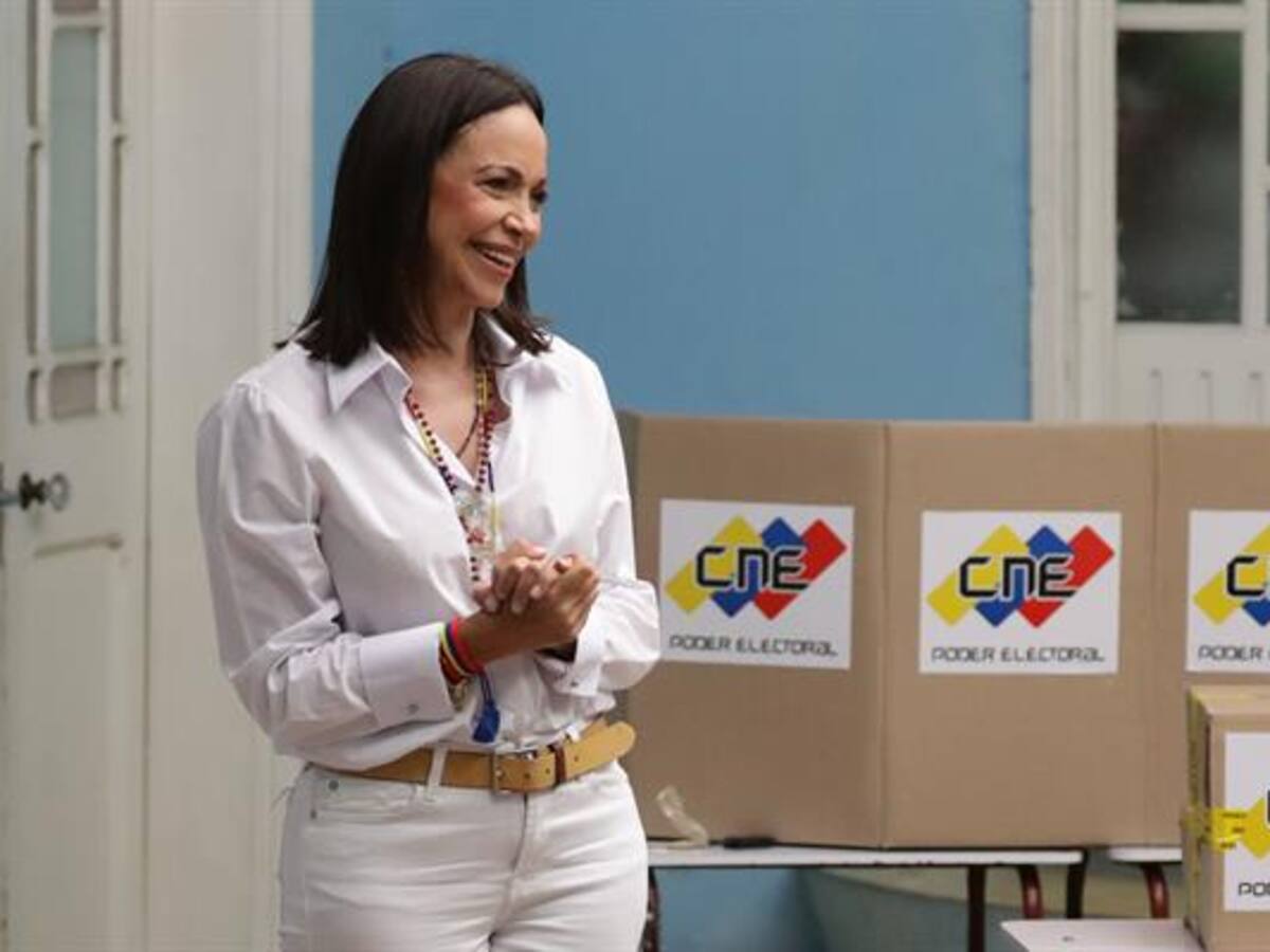 María Corina Machado ya votó y afirmó que hay una participación “apoteósica” en elecciones