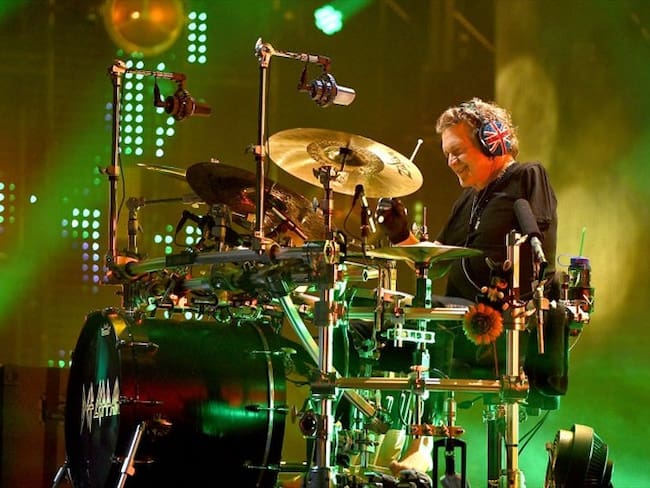 La historia de Rick Allen, el baterista de Def Leppard que toca con una mano