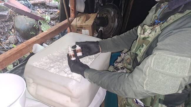 Ejército destruyó gigantesco laboratorio de cocaína que producía tres toneladas al mes