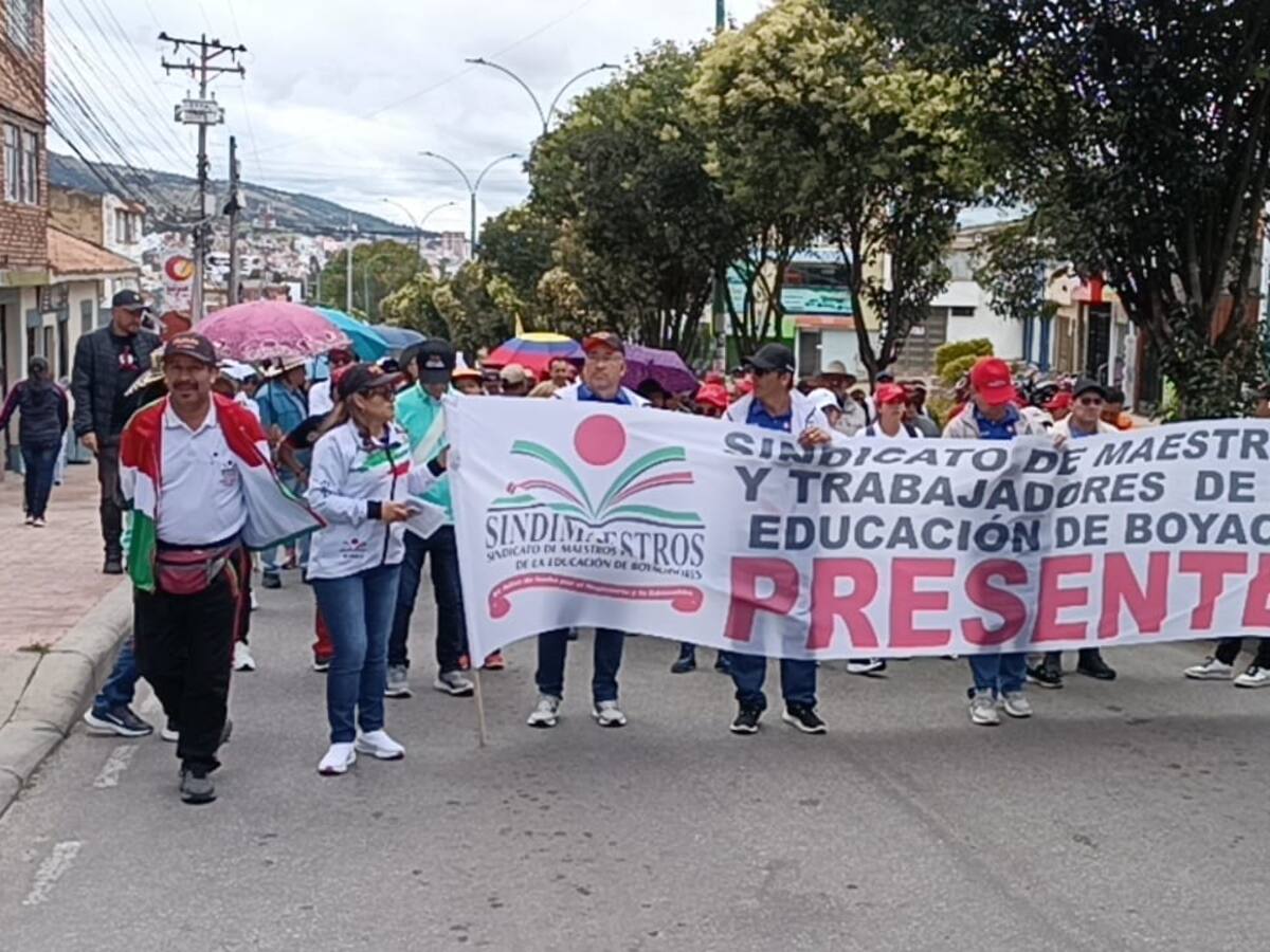 Más de 2.000 personas marcharon en Tunja en apoyo a la consulta popular