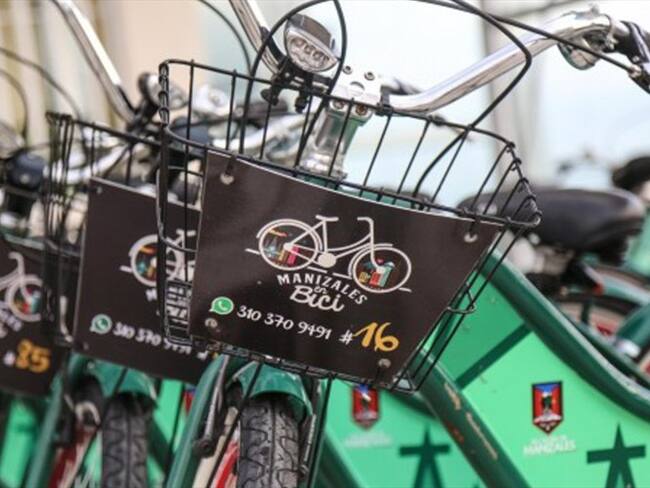 El secretario del Medio Ambiente, Ricardo Gallo, indicó que 180 bicicletas serán nuevamente puestas en las calles para el funcionamiento del programa Manizales en Bici. Foto: Alcaldía de Manizales