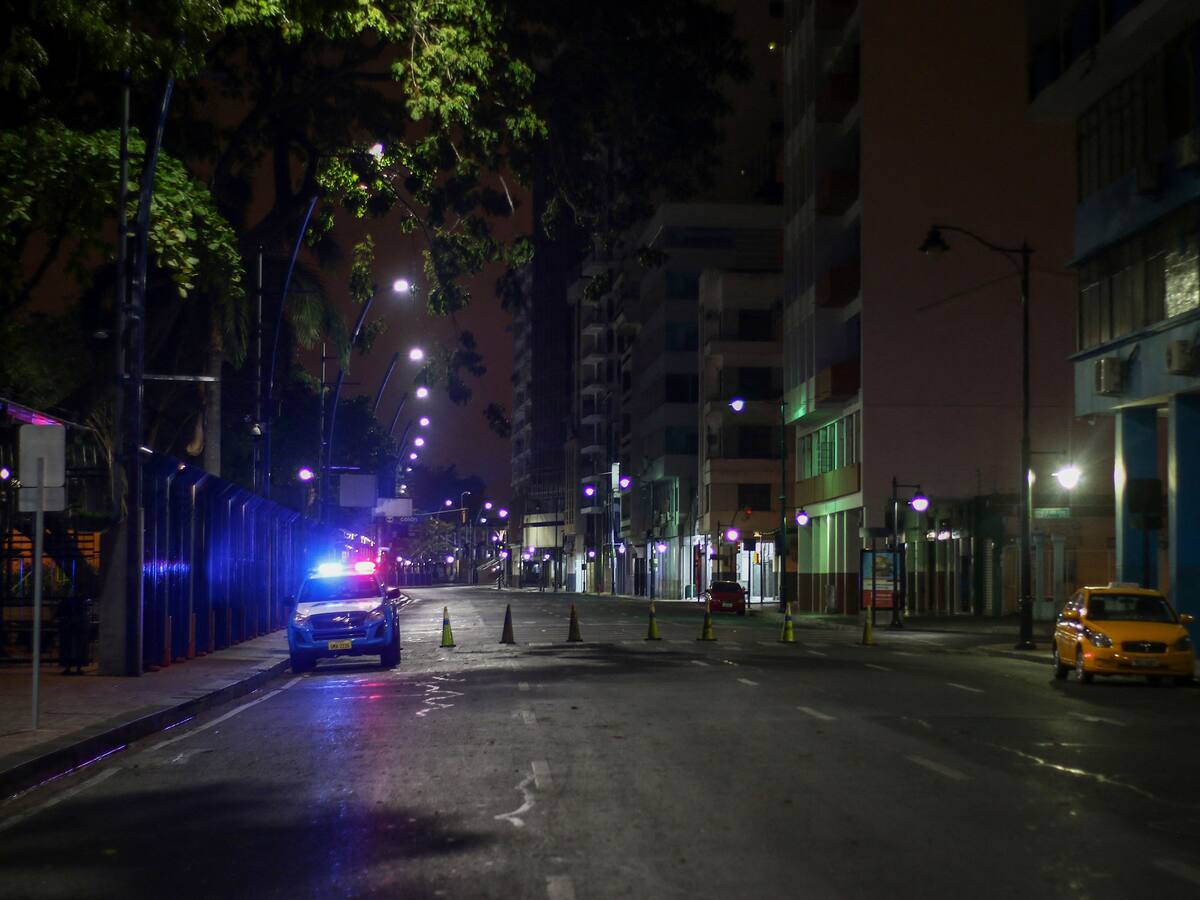 Gobierno de Ecuador extiende estado de excepción a una tercera provincia