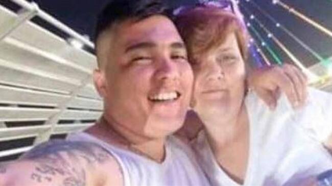 Becky Evans y Juan Valderrama. Foto: