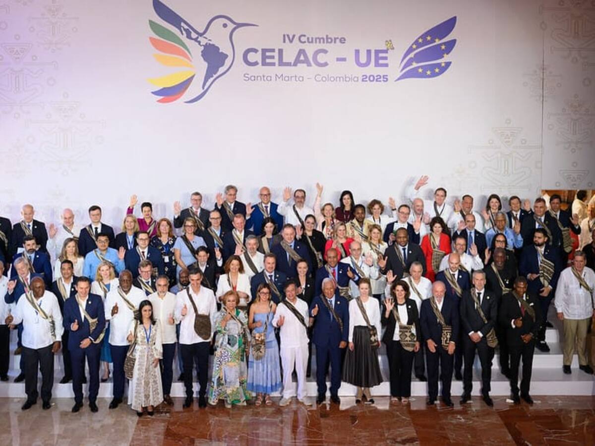 Líderes de América Latina, el Caribe y Europa entregaron su declaración de la IV Cumbre CELAC UE