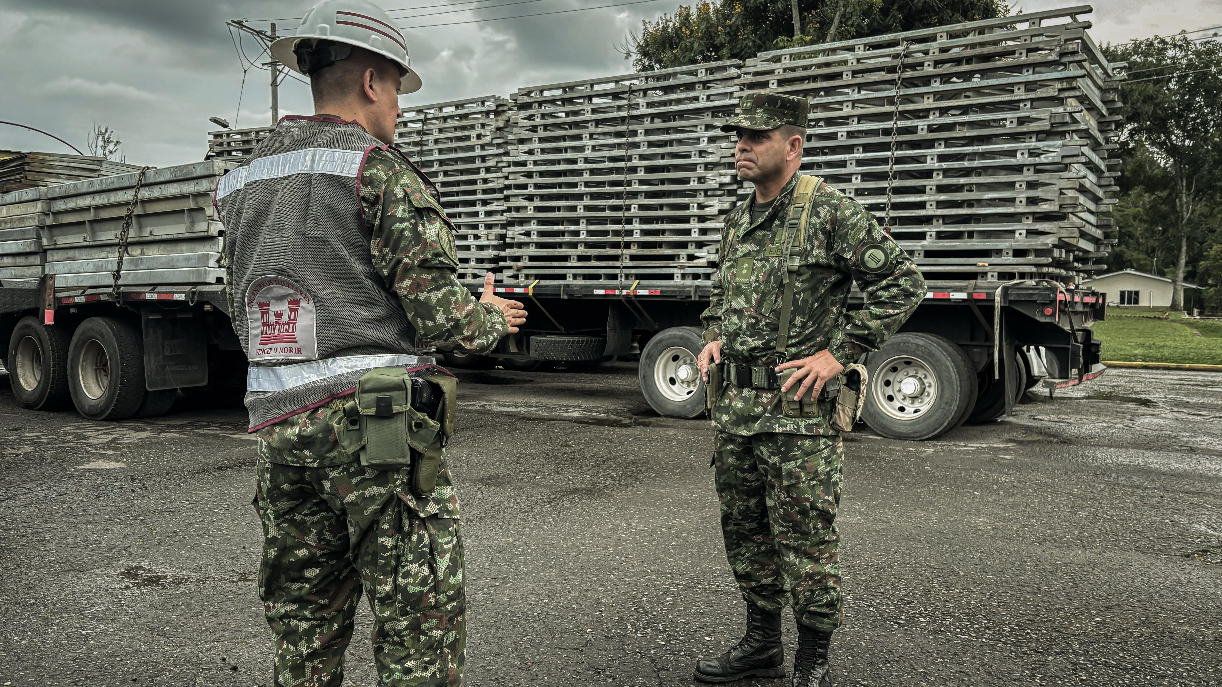 La estructura metálica modular semipermanente ya ingresó al territorio. Crédito: Ejército Nacinal.