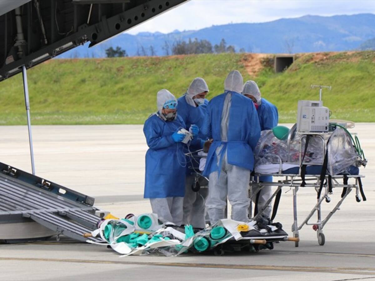 Familiares de pacientes COVID en Santa Marta se niegan a sus traslados