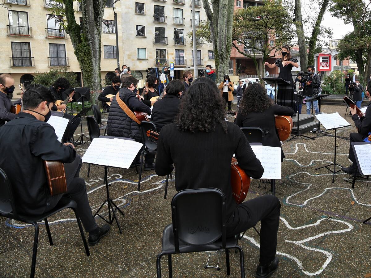Orquesta Filarmónica de Bogotá cierra con broche de oro junto a Antonio Carmona