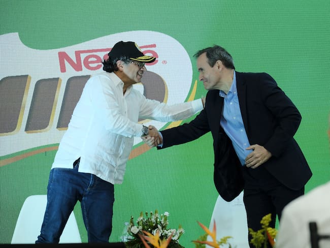 Gustavo Petro y Nestlé. Foto: Cortesía Presidencia.