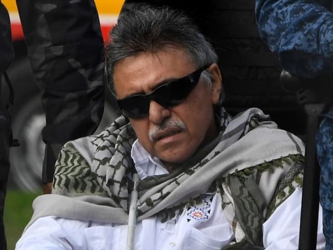 Me sorprende que a estas alturas intenten criminalizar a 'Santrich': Enrique Santiago