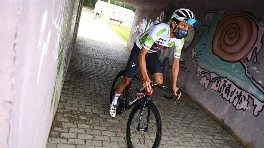 Egan Bernal en la etapa 17 de la Vuelta a España 2021. Foto: Stuart Franklin/Getty Images