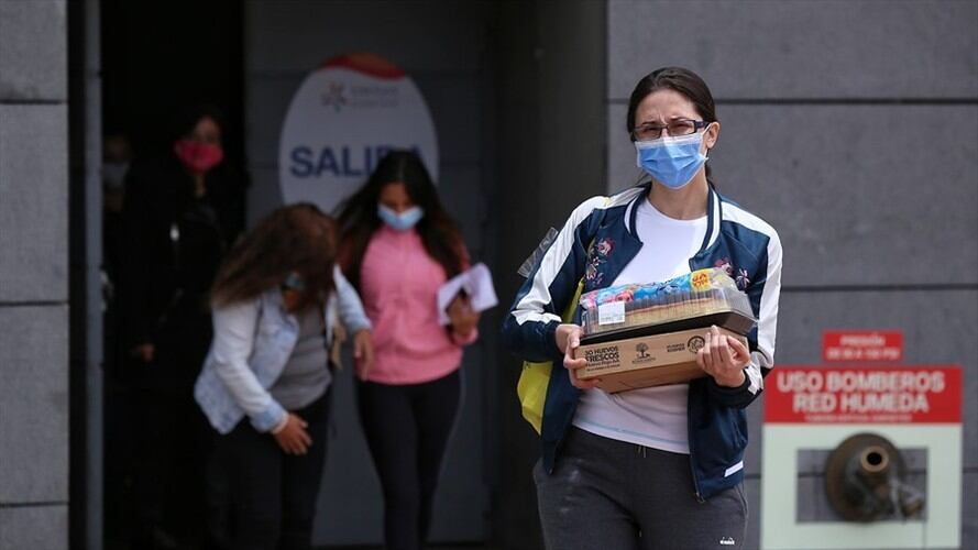 La medida, que ha sido planteada por el partido de gobierno y otras fuerzas políticas, sería anunciada esta semana. Foto: Colprensa