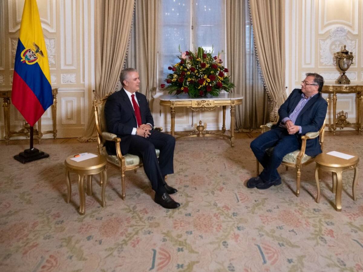 Duque condecorará a Gustavo Petro en la Casa de Nariño